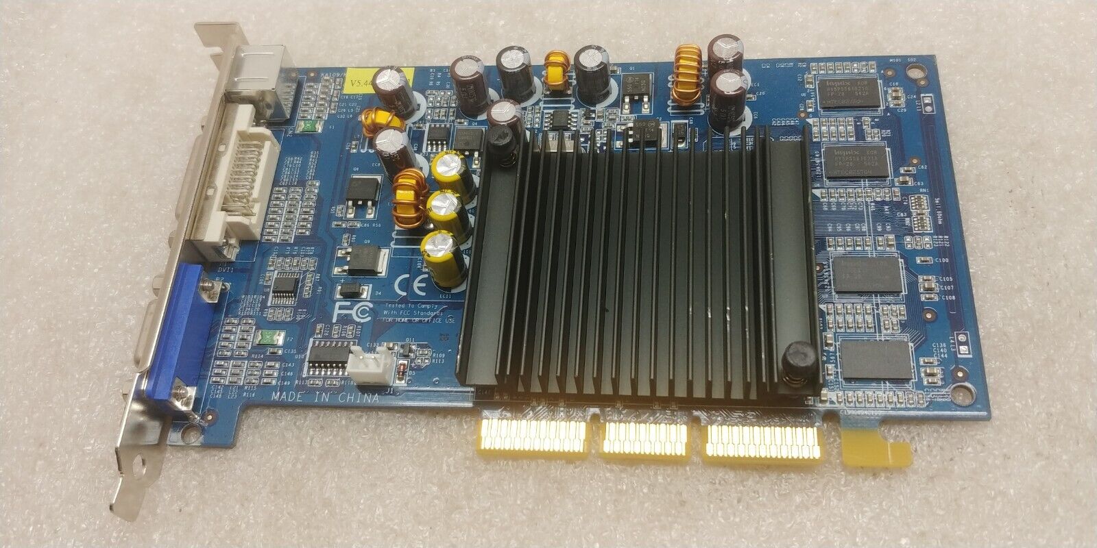 PNY NVIDIA Geforce 6200 256MB GDDR2 AGP 4X/8X Video Card VCG62256APB 