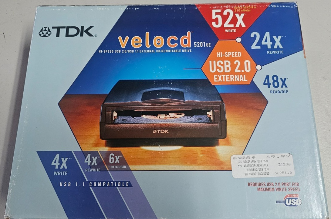 TDK Velocd 5200UE 52X Write 24X Rewrite USB 2.0 External CD Burner Open Box
