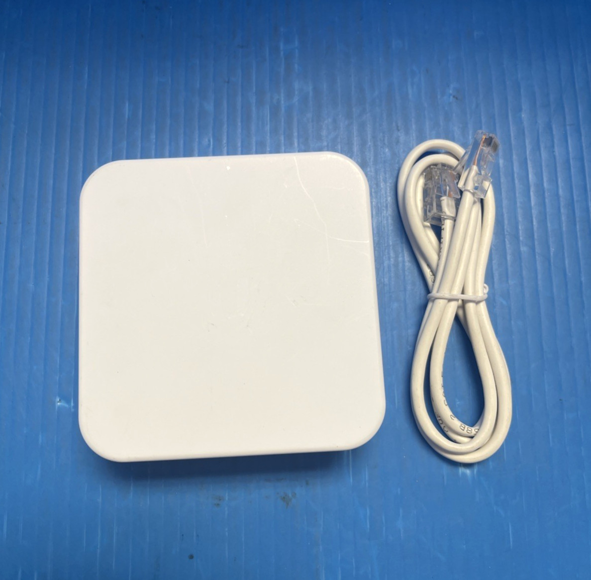 Ubiquiti AmpliFi AFI-INS-P Instant MeshPoint Unit with Power Adapter