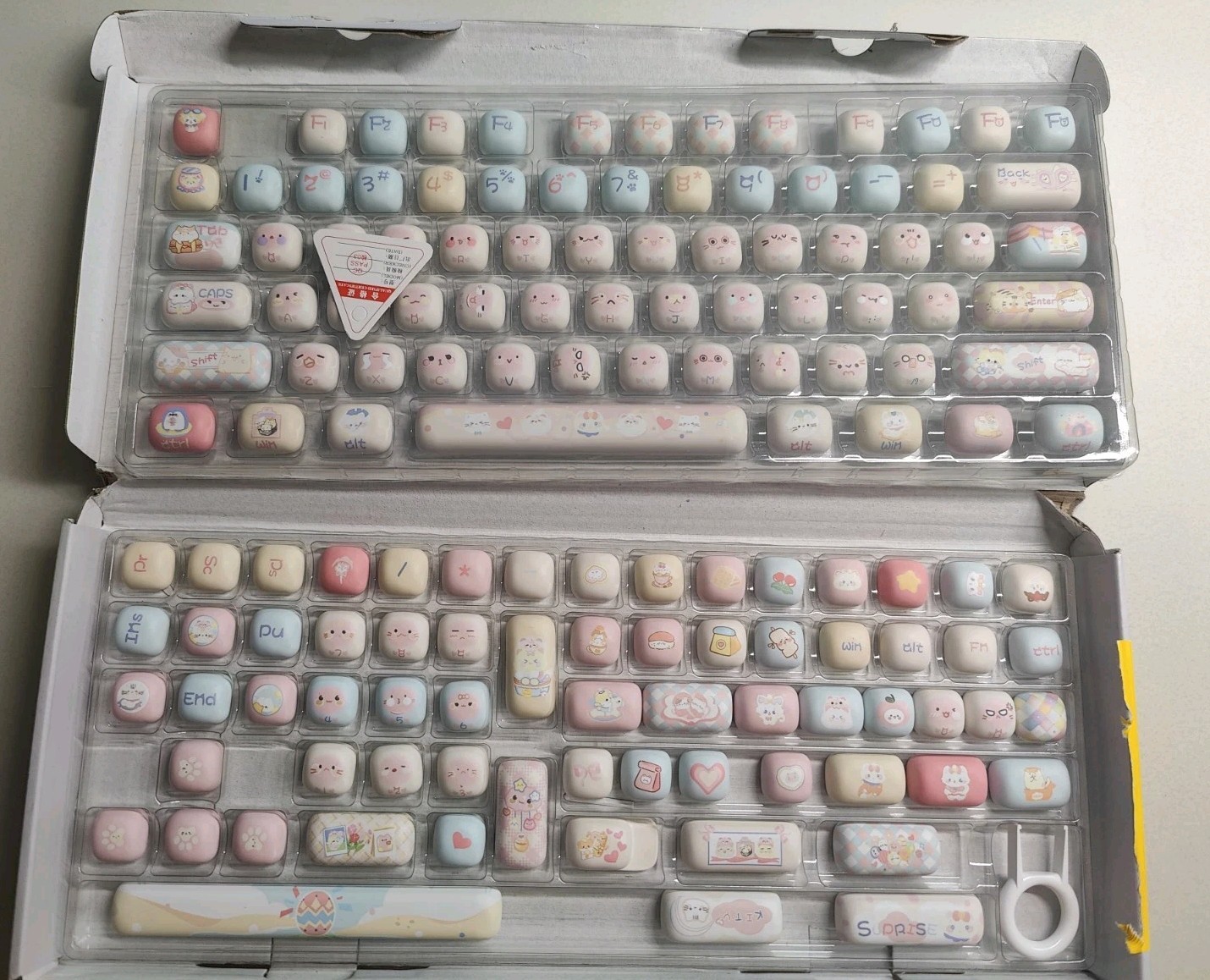 YUNZII Cute Pink Kitten Custom Keycaps, 141 Keys Dye Sub PBT MOG Profile Keycaps