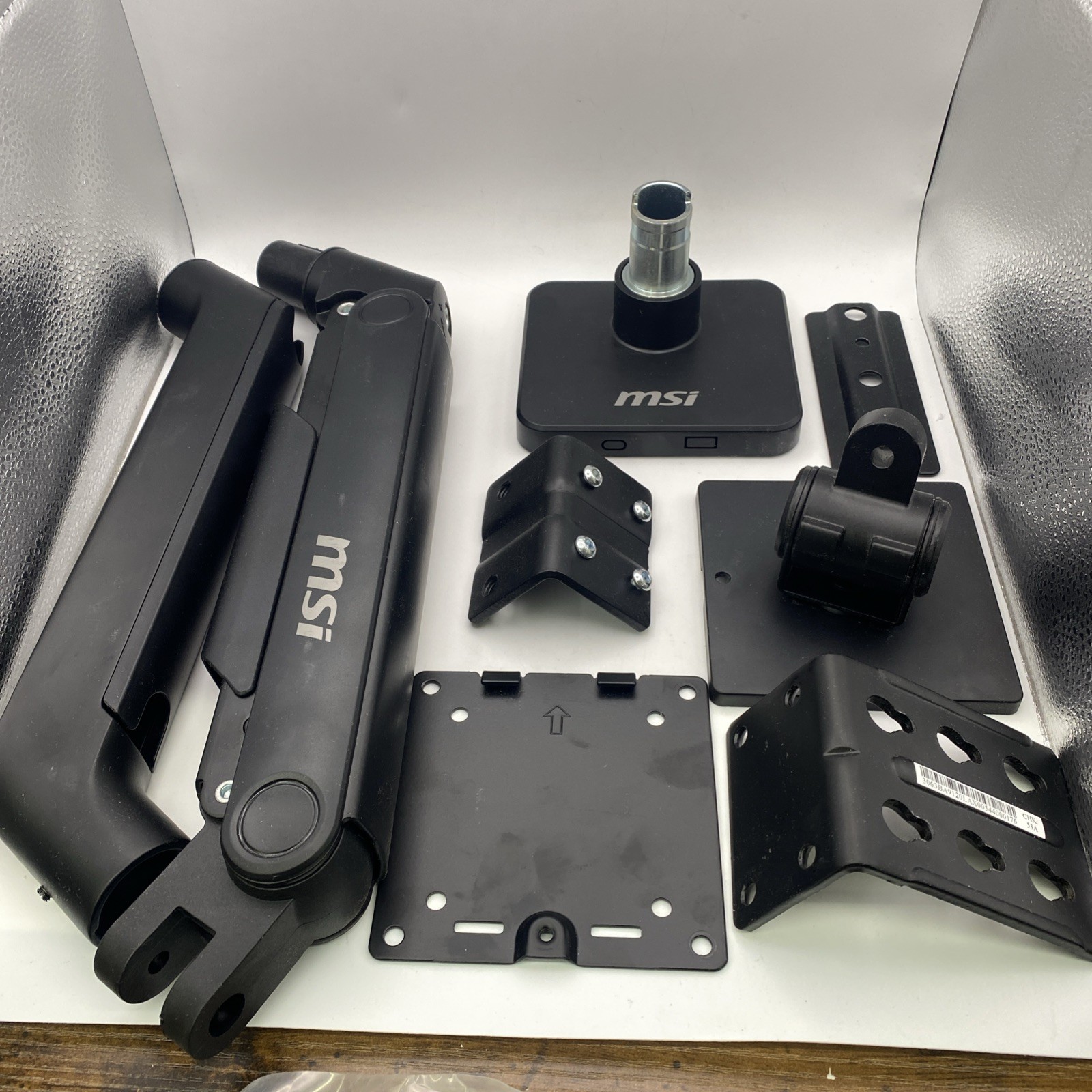 MSI MAG MT201 - Premium Heavy Duty Single Monitor Stand Arm