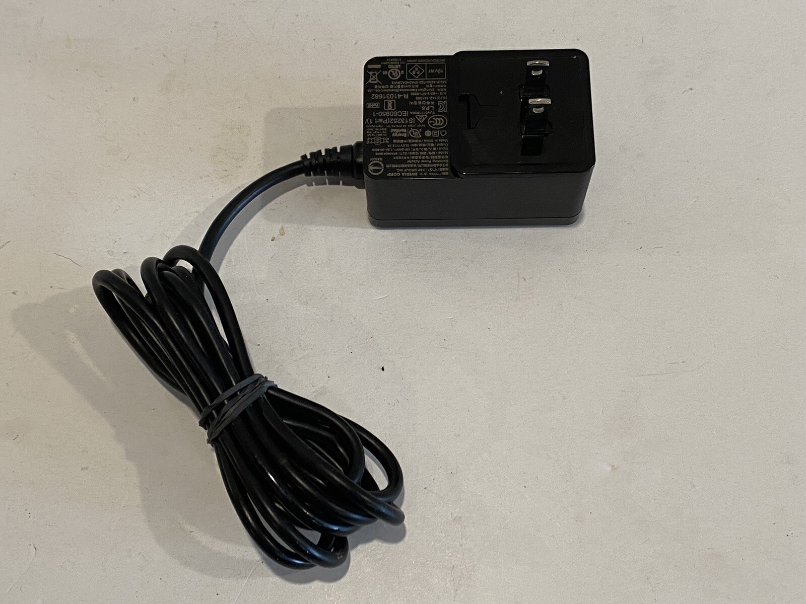 Genuine Nvidia Shield TV Pro Media SPA040A19W2 Power AC Adapter Charger 19V 2.1A