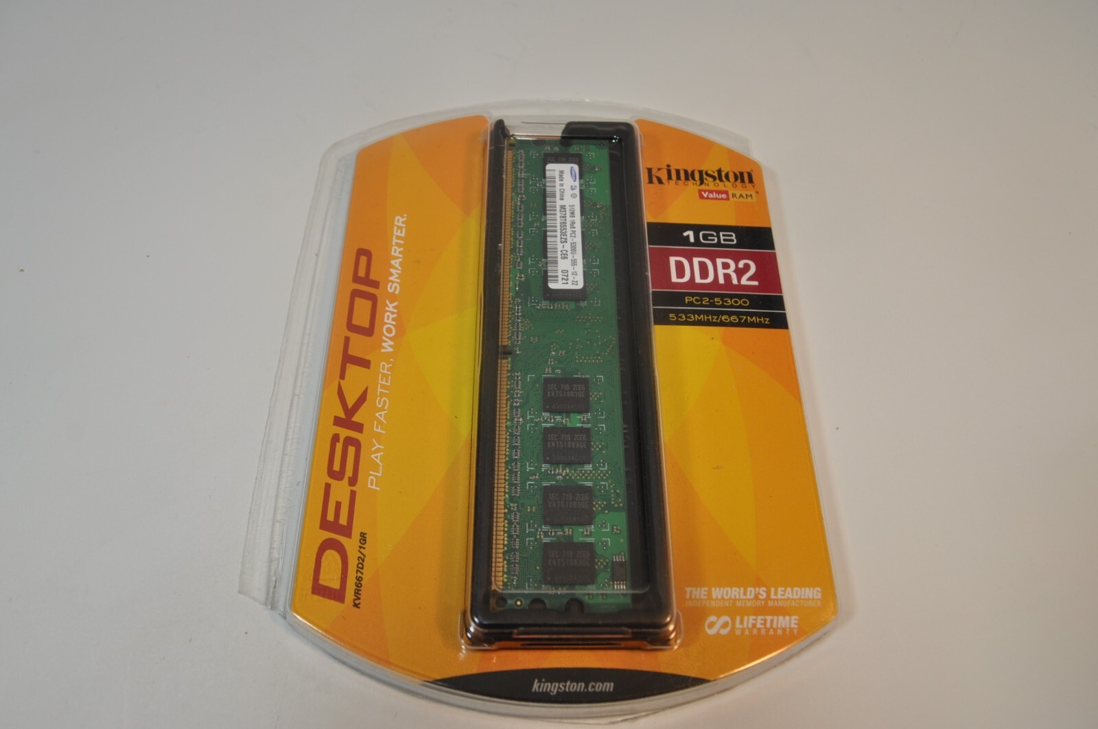 New NOS Kingston Desktop 1GB PC2-5300 DDR2 Memory Samsung (KVR667D2/1GR) Sealed