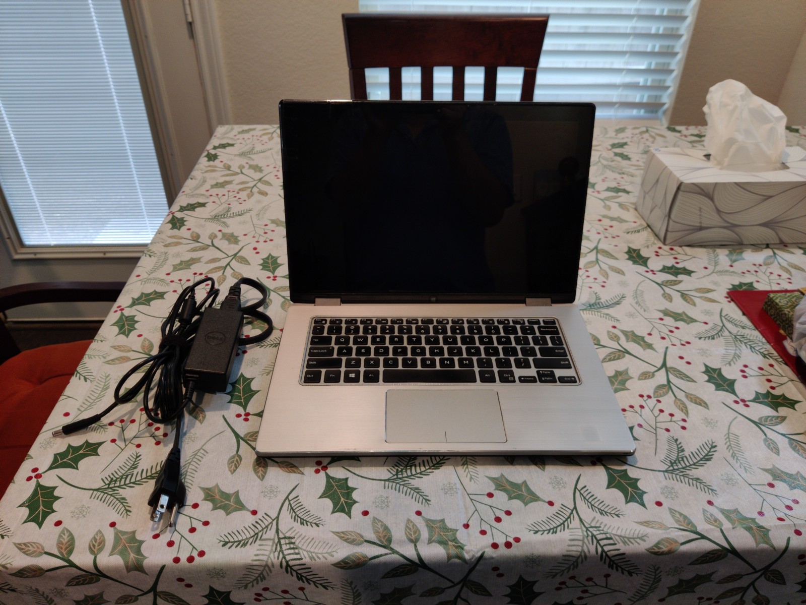 Dell Inspiron 7352 Intel Core i5-5200U 2.20 GHz 8GB RAM 120GB SSD Ubuntu 22.04