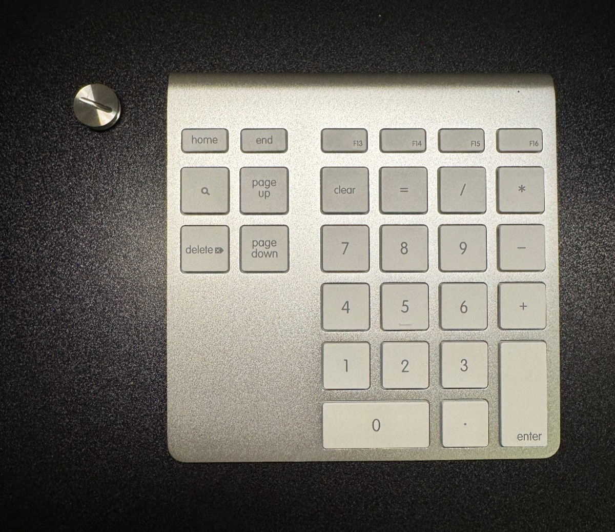 Belkin YourType F8T067 Wireless Bluetooth Keypad Excellent Condition