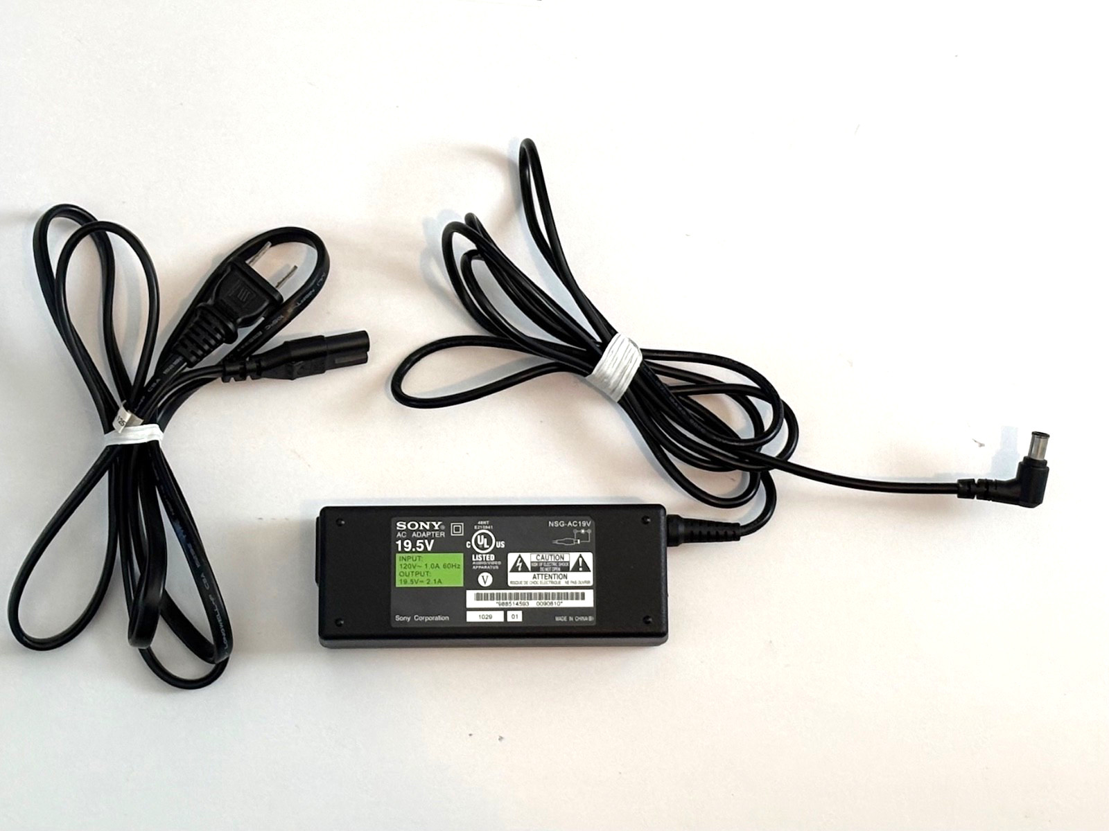 Genuine Original Sony NSG-AC19V AC Power Adapter 19.5V