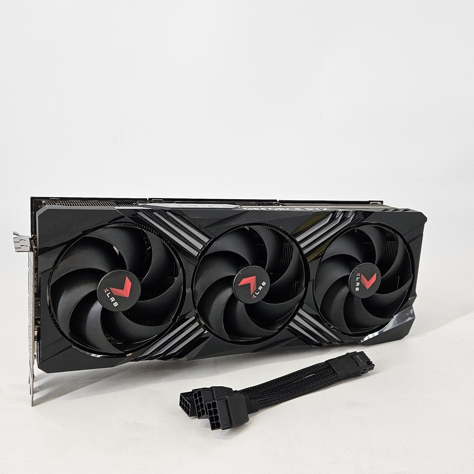 PNY XLR8 Gaming Verto EPIC-X Triple Fan GeForce RTX 4080 16GB - GPU - Excellent