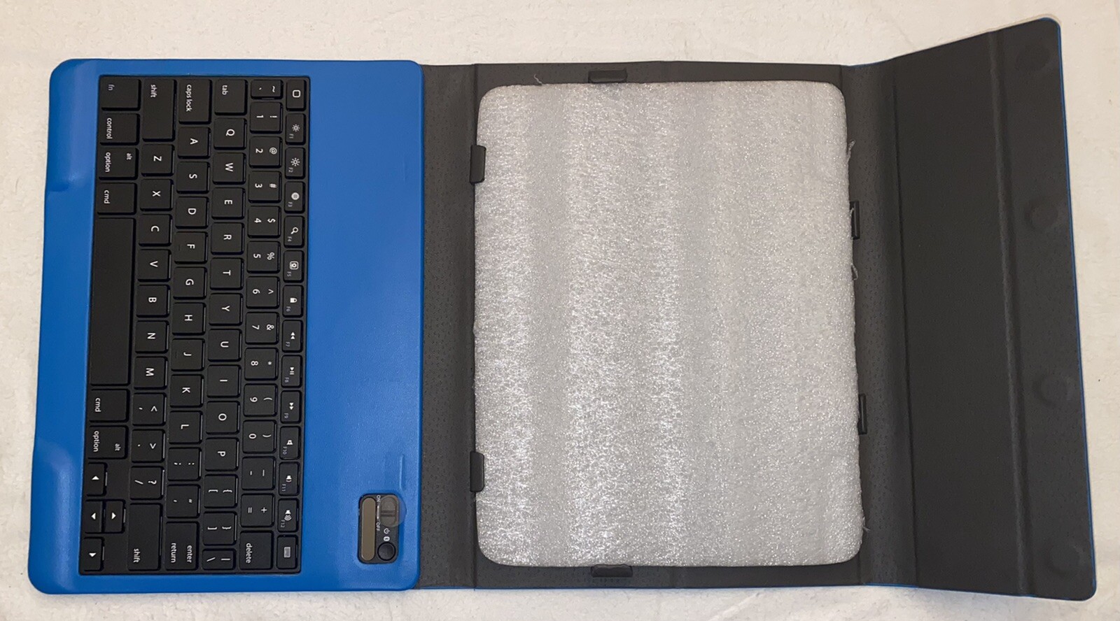 iHome Bluetooth Wireless Keyboard For Tablet - Brand New Never Used - Red