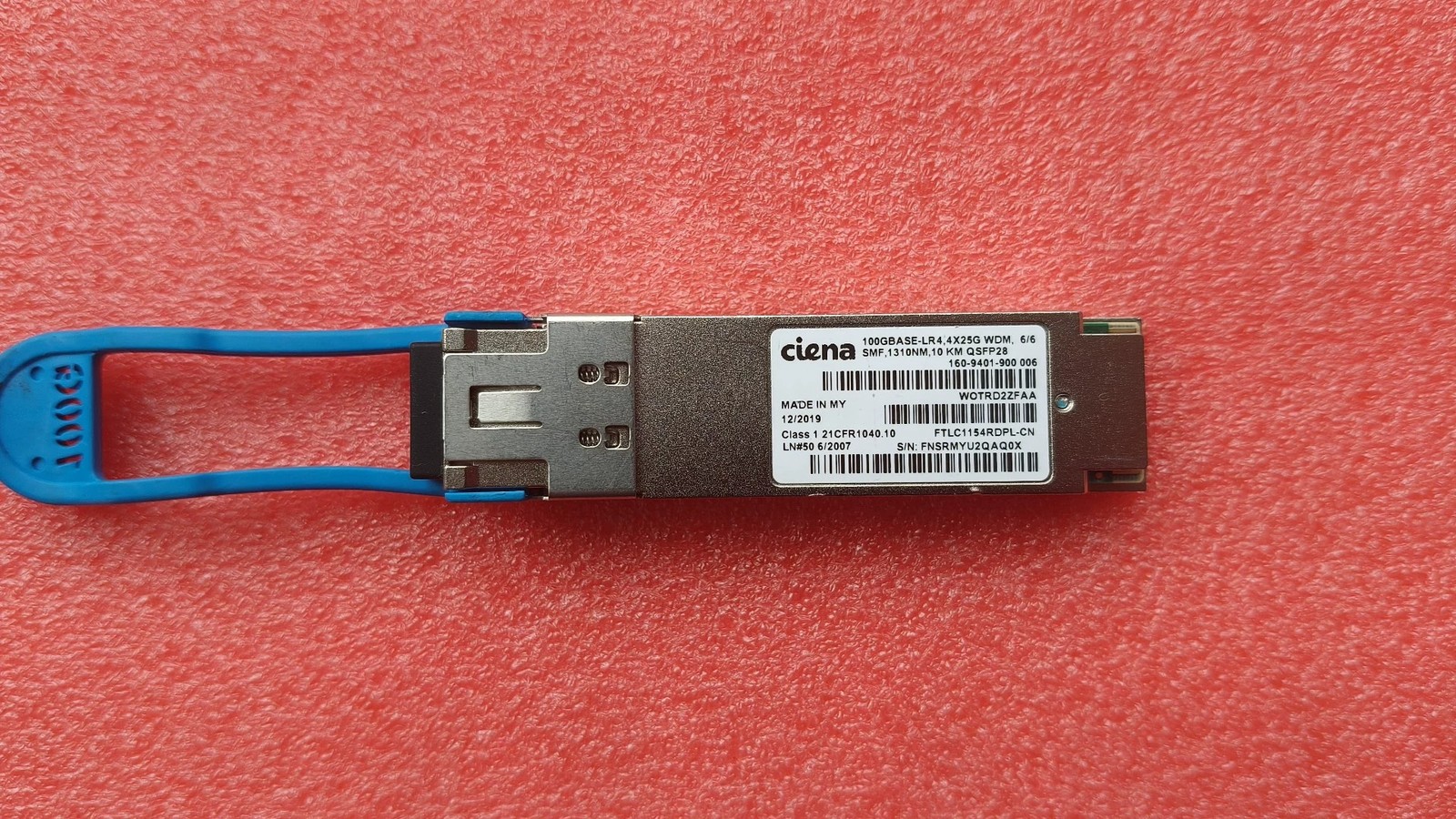 CIENA 160-9401-900 006 100G BASE-LR4.4X25G WDM QSFP28 10KM FTLC1154RDPL-CN