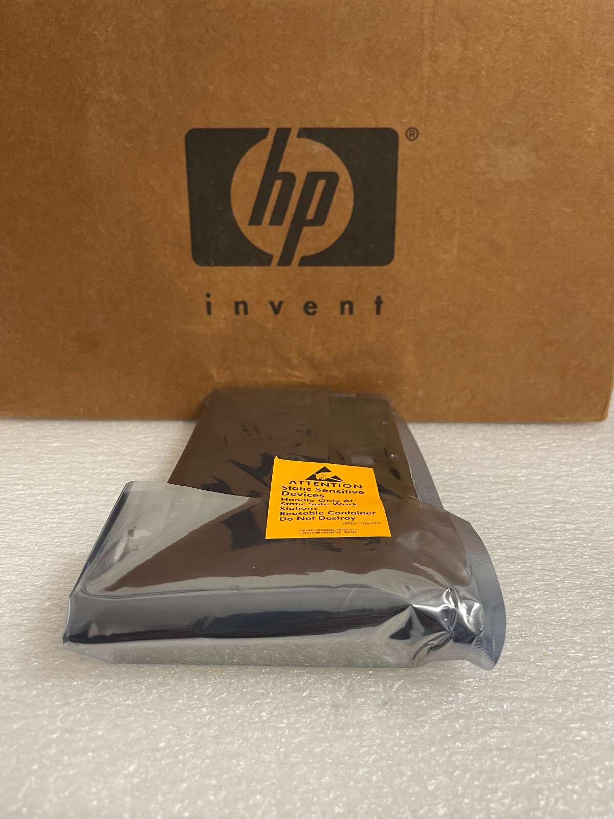 HP QK703A HP P2000 3TB 6G SAS 7.2K LFF HARD DRIVE 656102-001