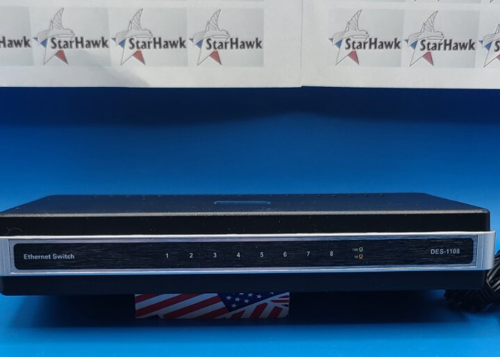 D-Link DES1108 - 8-Port Ethernet Switch D