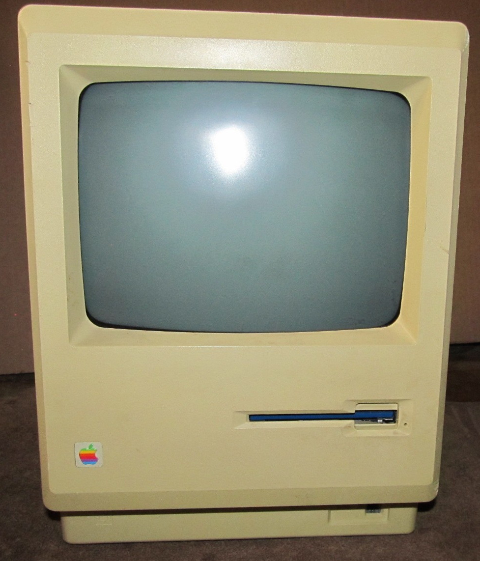 Vintage Apple Macintosh Plus 1 Mb. M0001 Computer 