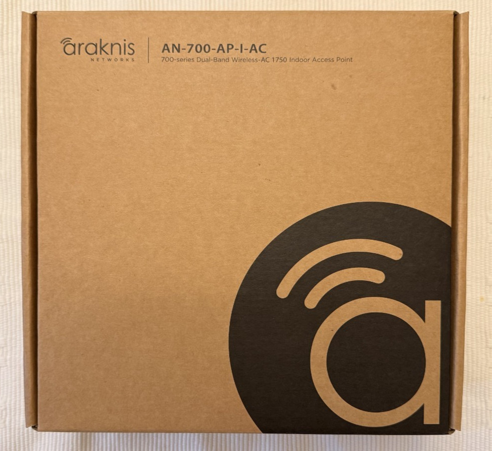 Araknis AN-700-AP-I-AC Dual-Band Wireless-AC Access Point (open box)