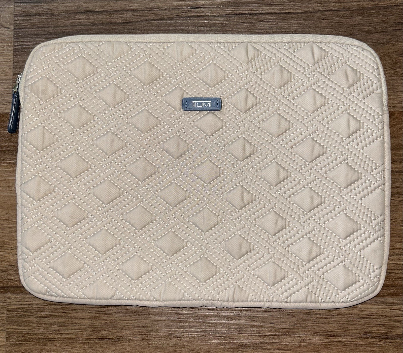 TUMI Laptop Sleeve Tan Beige Quilted Padded Slim Case 15x11