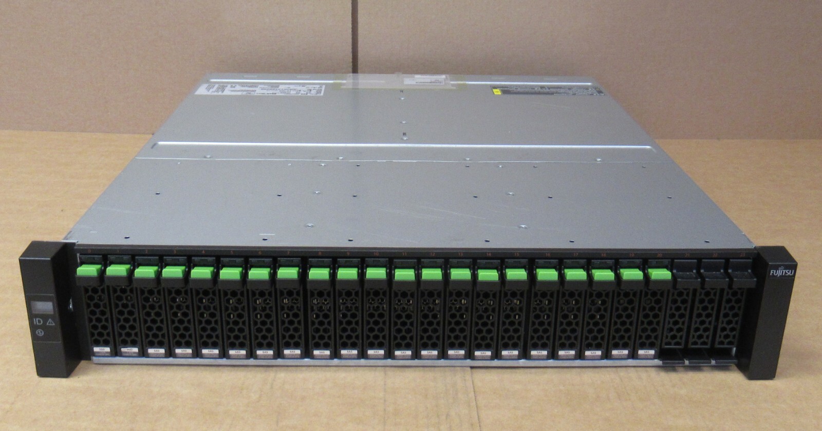 Fujitsu Eternus DX5/600 S3 DriveEnclosure 2xIOM12G 18.9TB ETPEADU