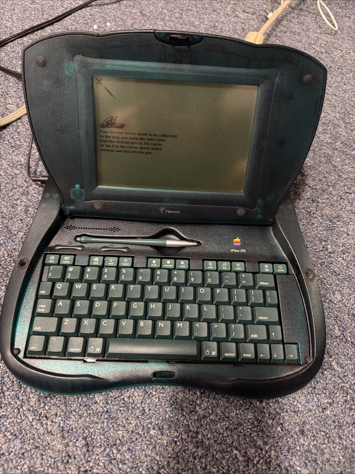 Vintage Apple Newton eMate 300 1997 With Original Stylus Working