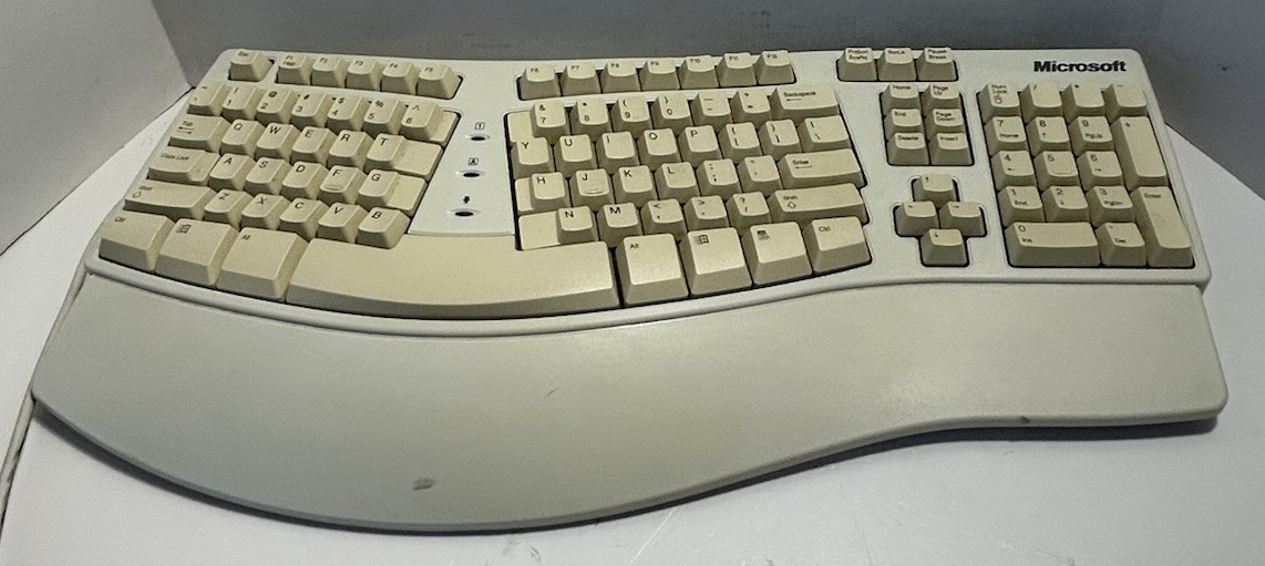 Microsoft Natural Elite Keyboard Ergonomic KU-0045 X06-19347 Wired PS/2 TESTED