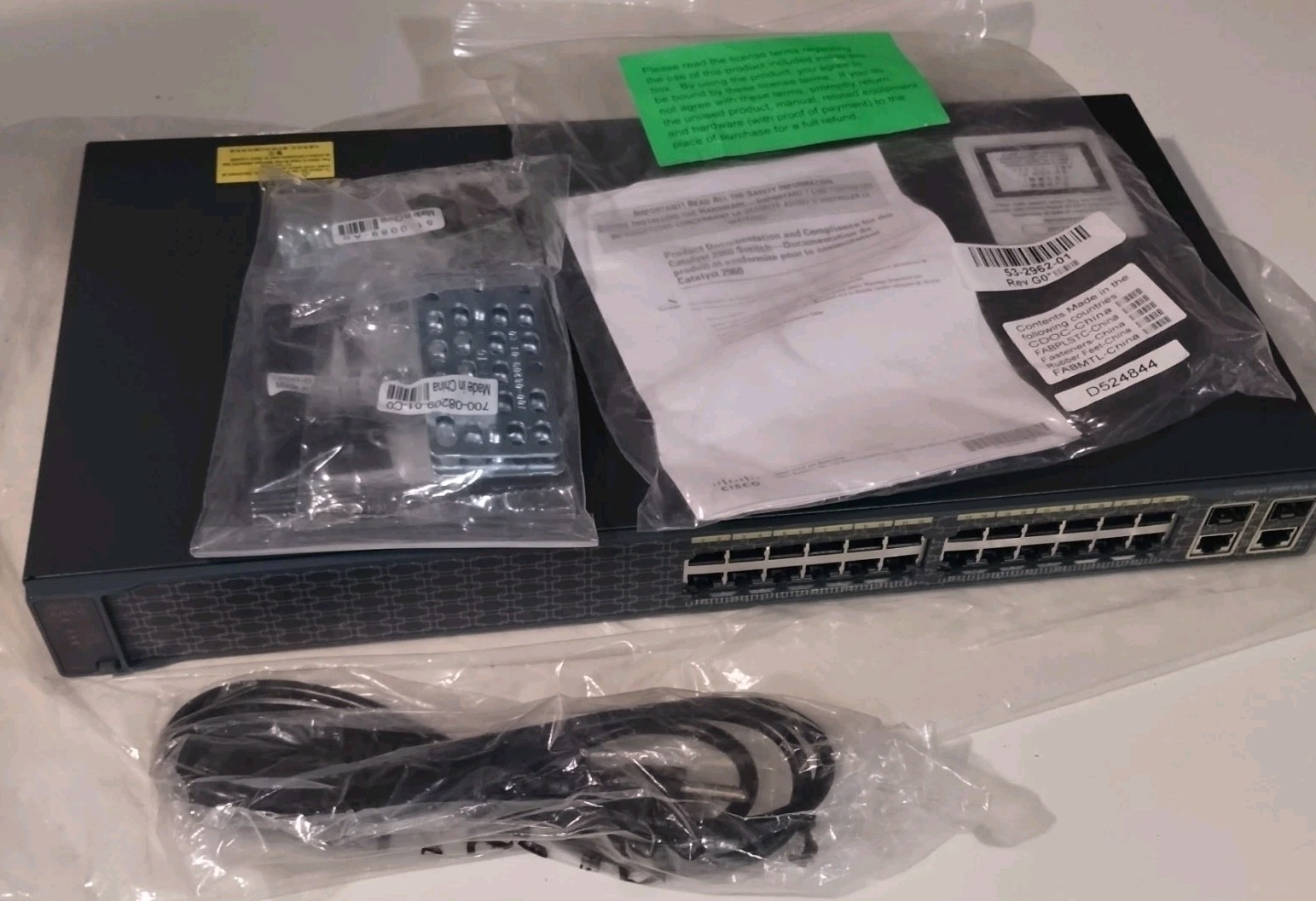 Cisco Catalyst WS-C2960+24TC-S Managed Ethernet Switch - 24 Ports