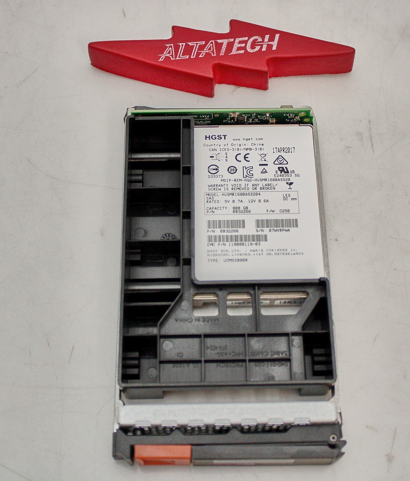 EMC 005051567 800GB SSD 2.5 12G HYBRID DATADOMAIN DD6800 Data Domain Drive