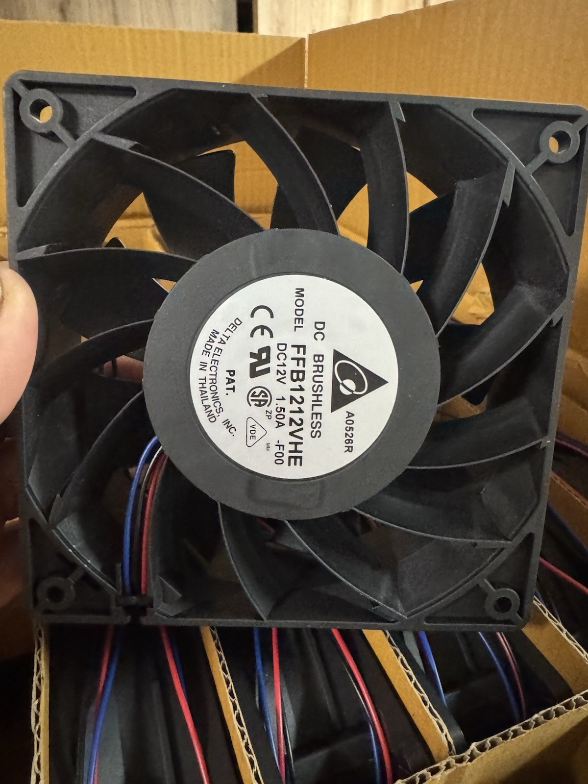 Delta FFB1212VHE 12V DC Brushless Cooling Fan 120mm 3-Wire Lot 36