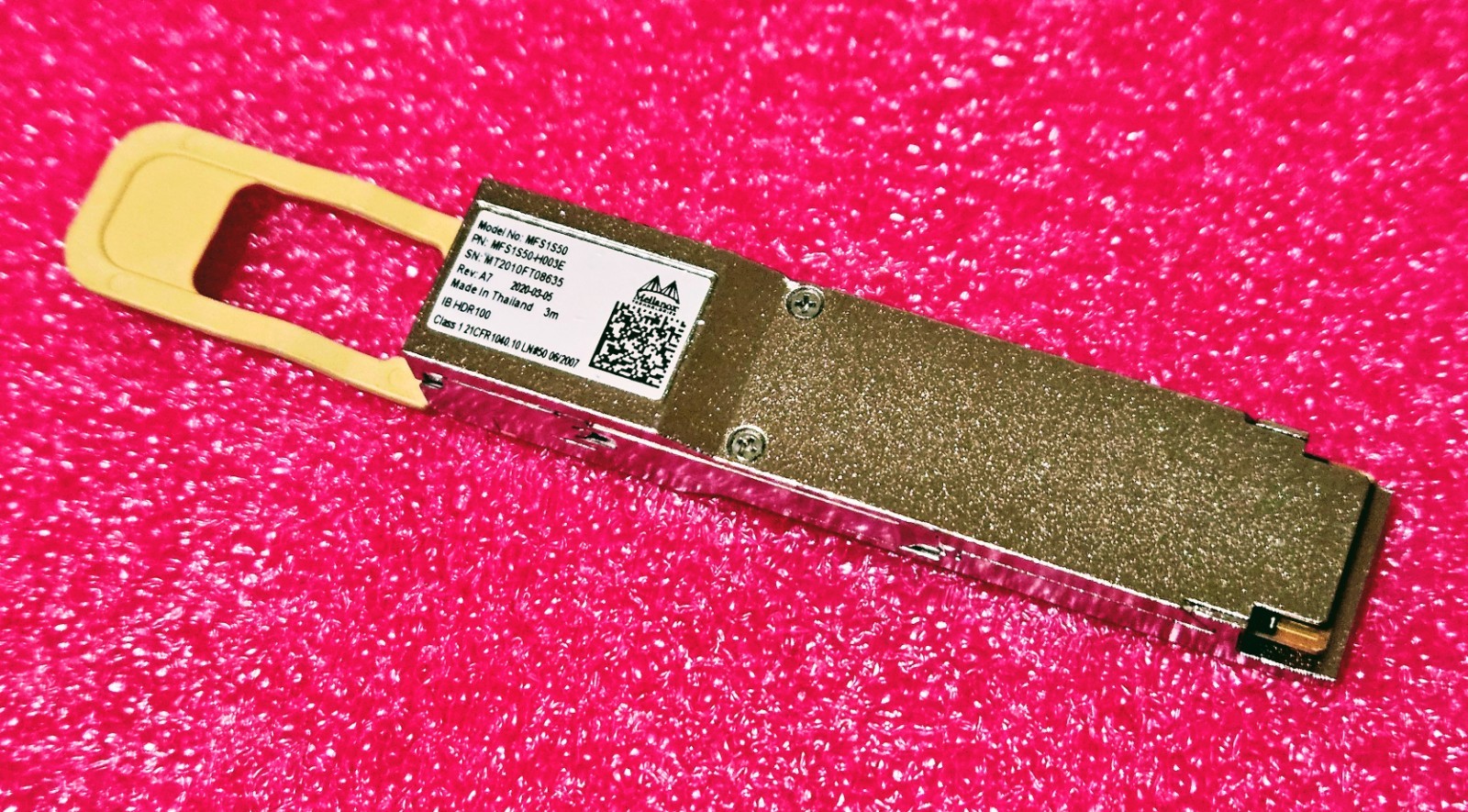 Mellanox MFS1S50 200G QSFP56 MTP/MPO 850nm MMF HDR100 Transceiver MFS1S50-H003E