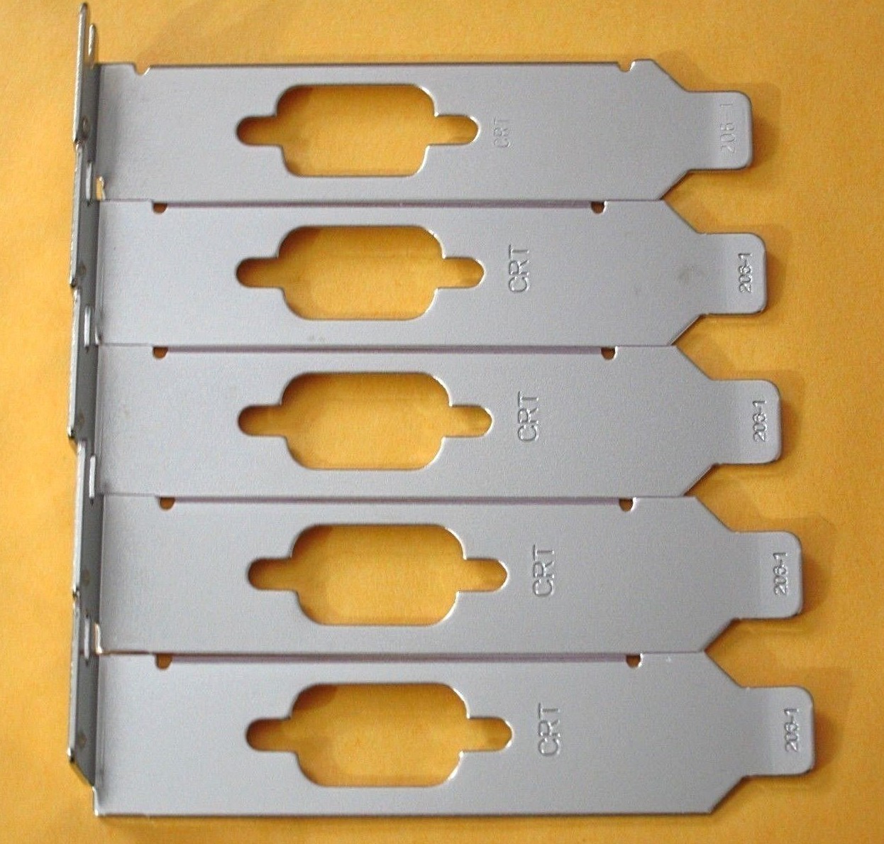 Lot of 5 VGA DSUB SERIAL PORT Low Profile Half Height Bracket