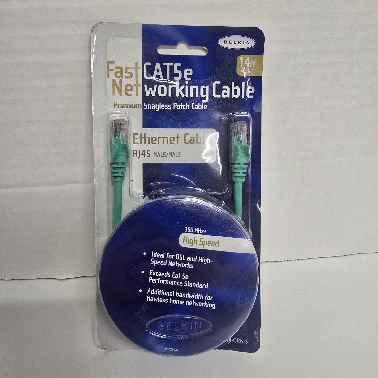 Belkin Fast CAT5e Networking Ethernet Cable RJ45 Male/Male 14 FT 4.3 M 350 MHz+
