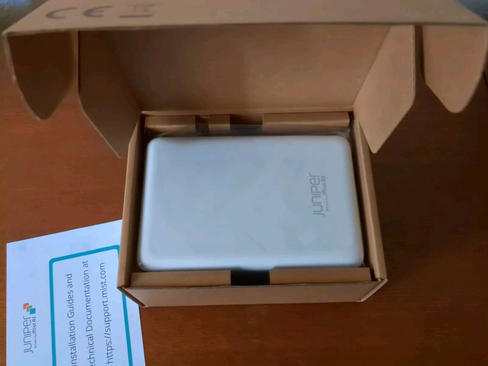 NEW Juniper AP12 Access Point Wi-Fi 6, Bluetooth LE and IoT Integrates Mist AI