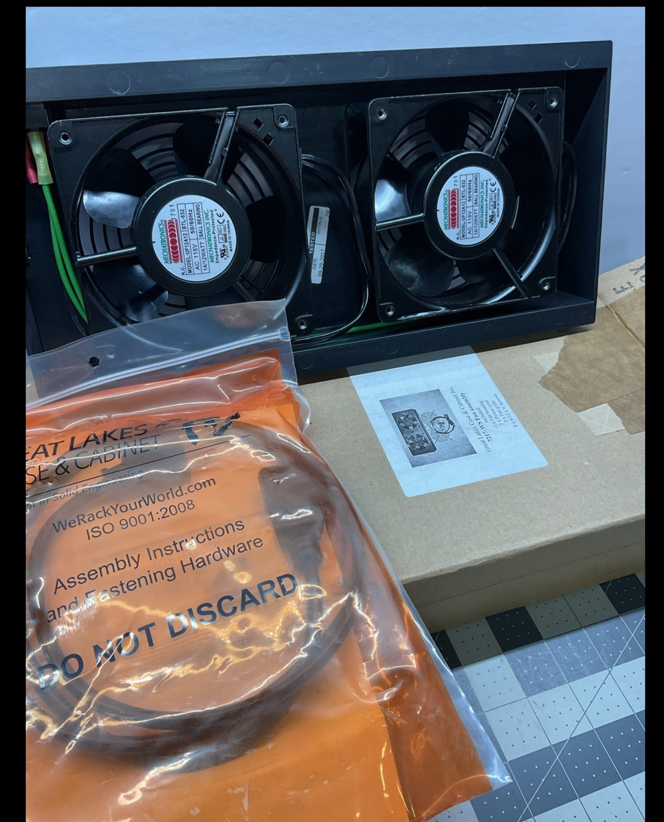 NEW OLD STOCK-Great Lakes Dual Rack Cooling Fan 7217WS 115VAC 50/60Hz 150CFM