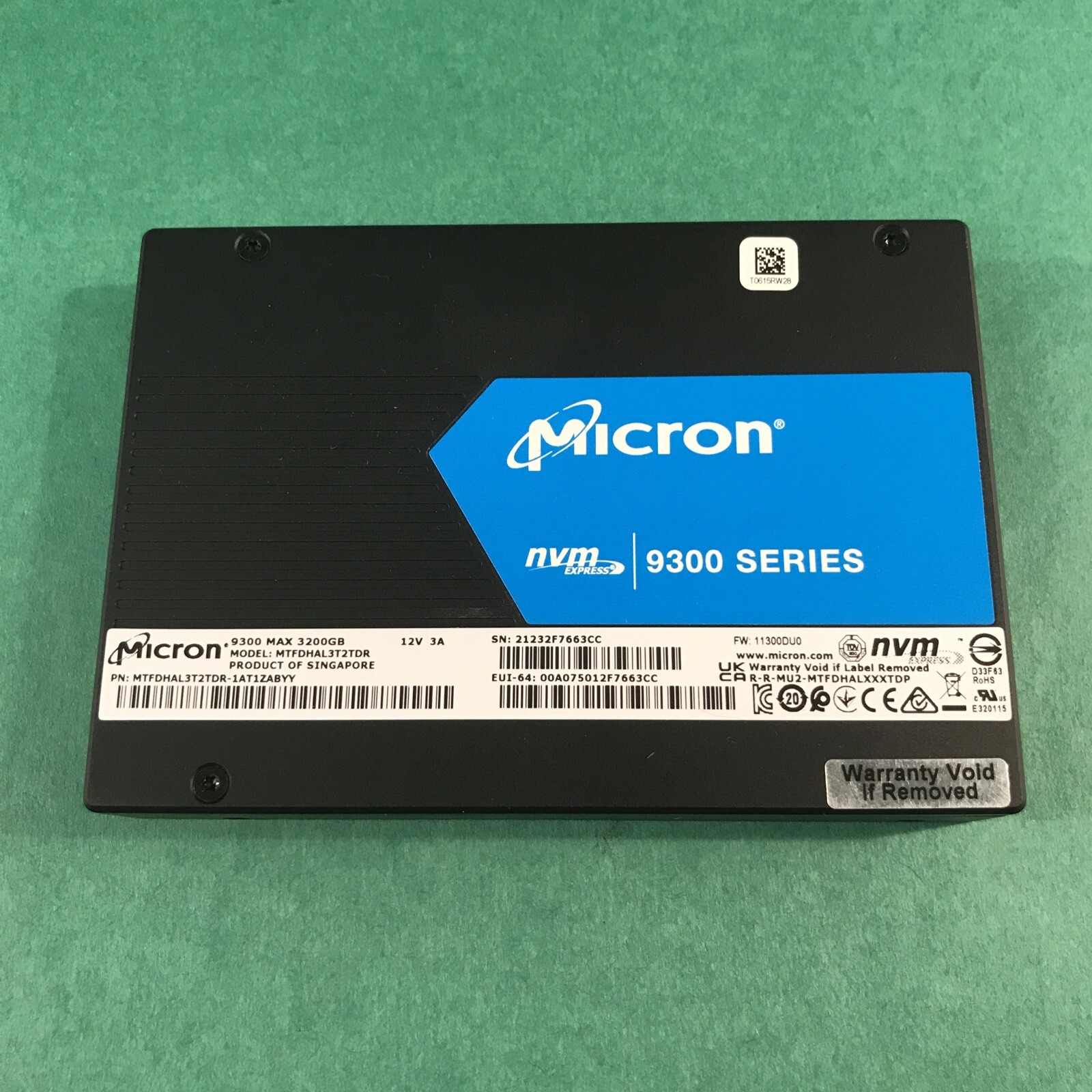 Micron 3.2TB 9300 MAX 2.5" U.2 SSD MTFDHAL3T2TDR -1AT1ZABYY