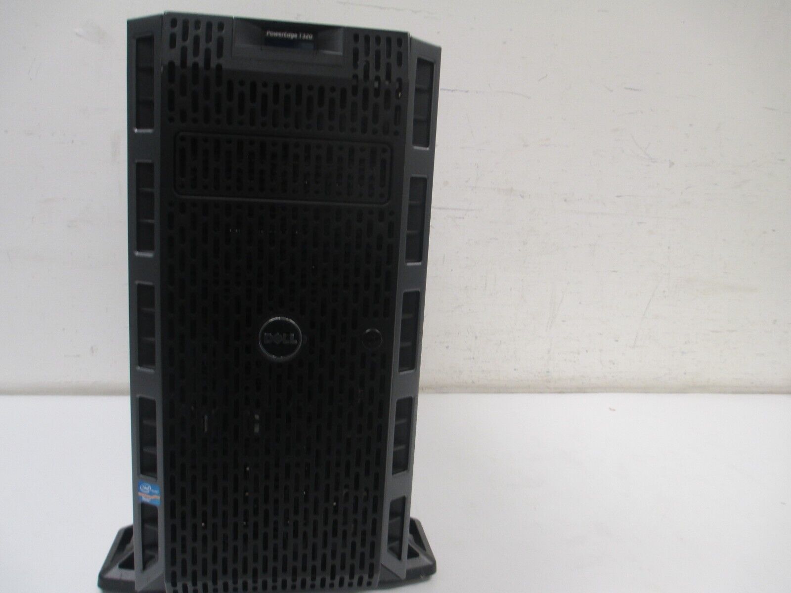 Dell PowerEdge T320 Server Intel Xeon E5-1410V2 @2.80GHz 16GB RAM NO HDD NO OS