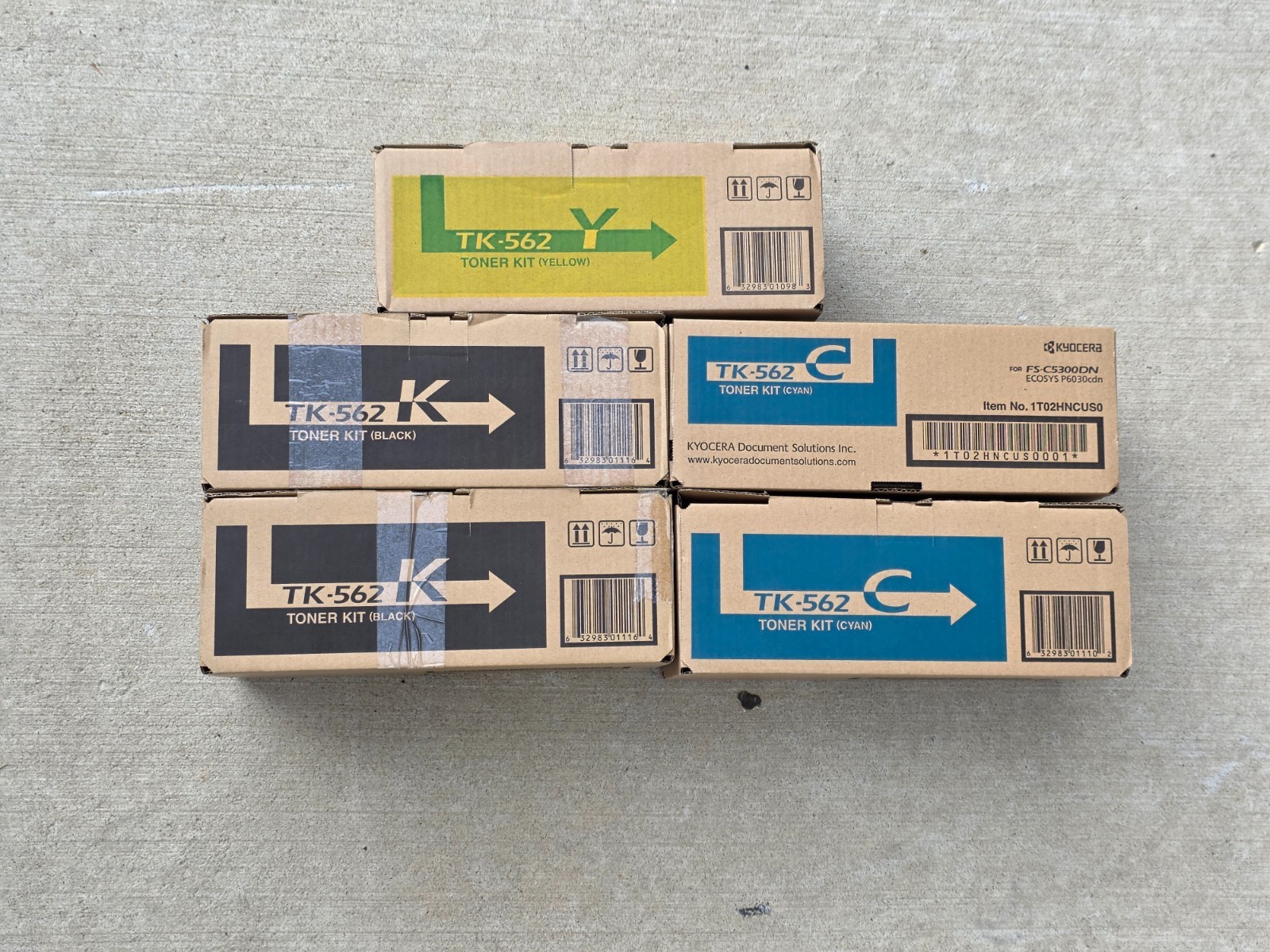 LOT OF 5 TK-562 TONER KIT - Yellow, Black, Cyan