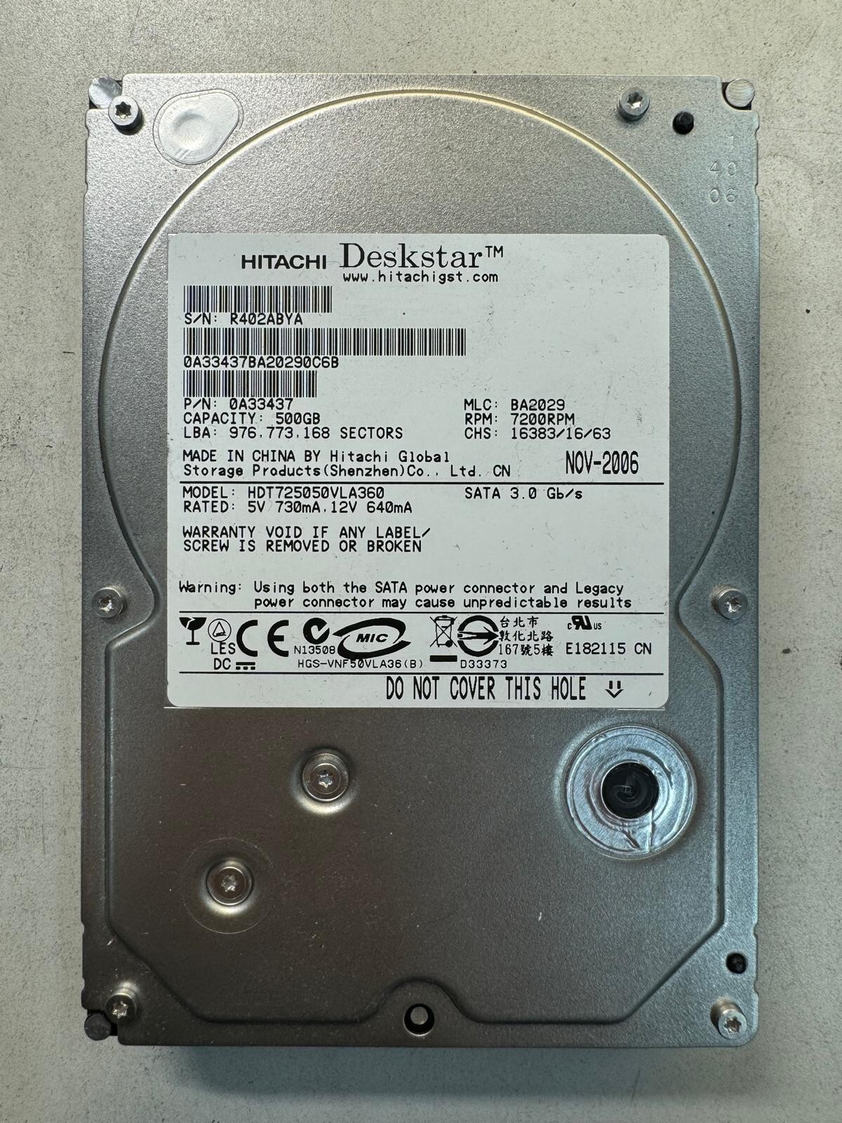 HITACHI 0A33437 HDT725050VLA360 500GB 7.2K RPM 16MB 3Gb/s SATA 3.5"