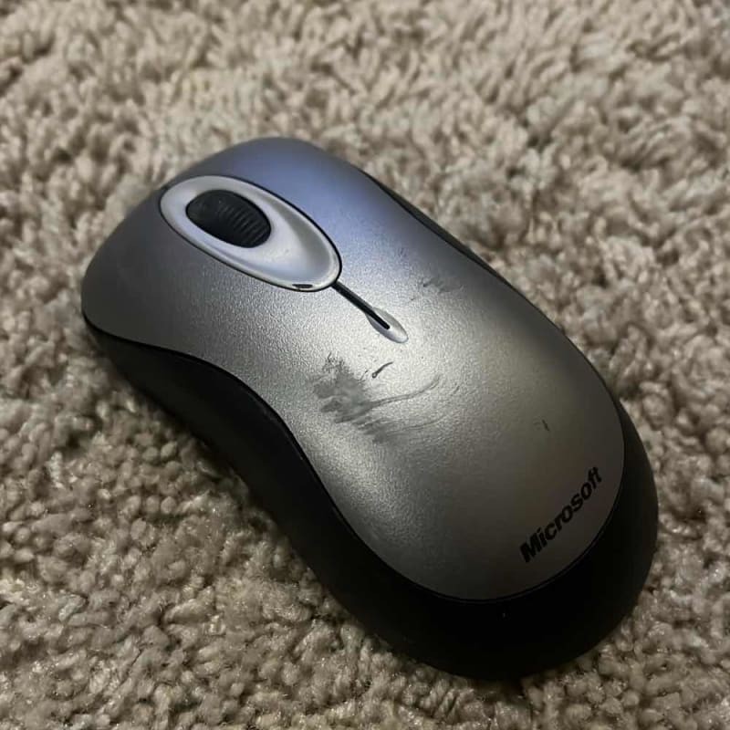 3D Microsoft Wireless Optical Mouse 2000 Model 1067 Gray Silver NO RECEIVER
