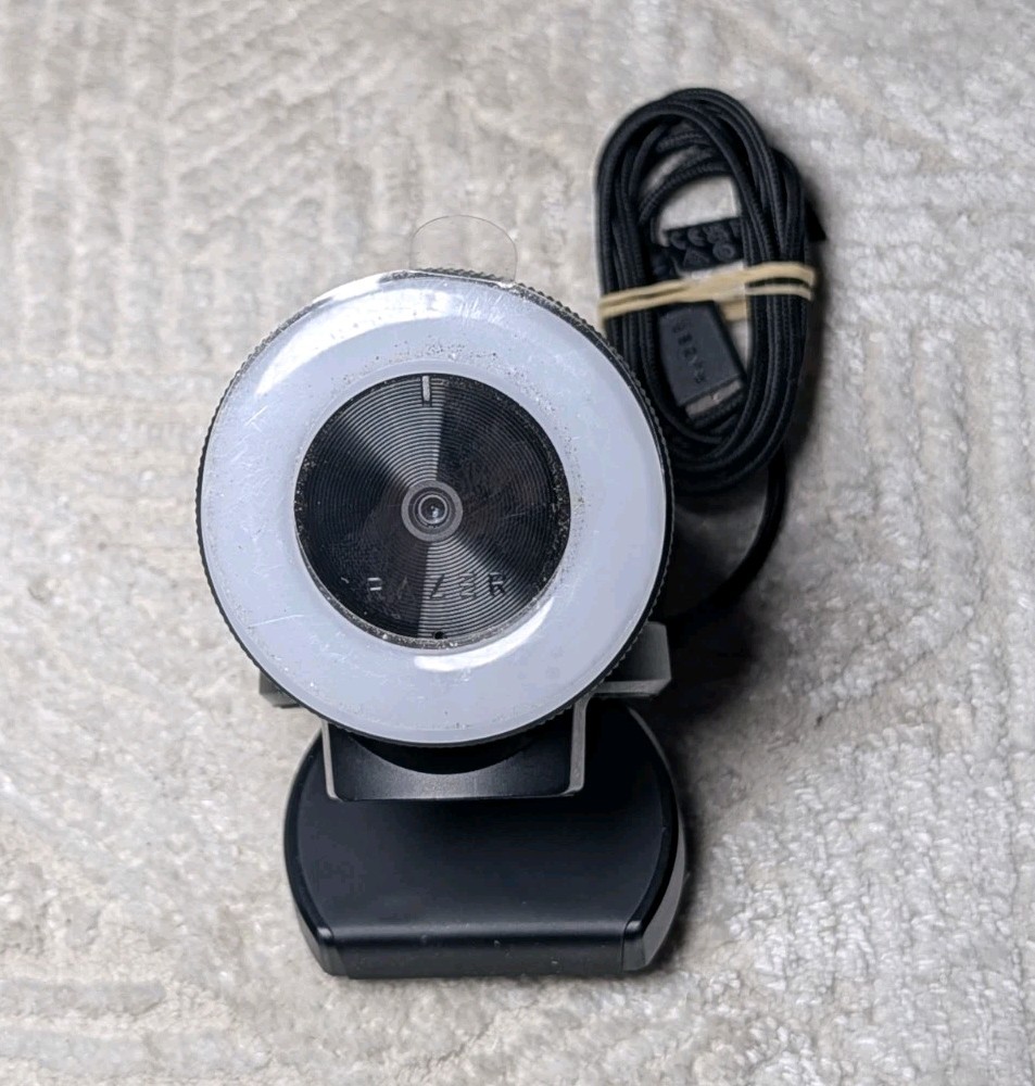 Razer KIYO Streaming Broadcasting Webcam RZ19-0232 w/ LED Ring Light