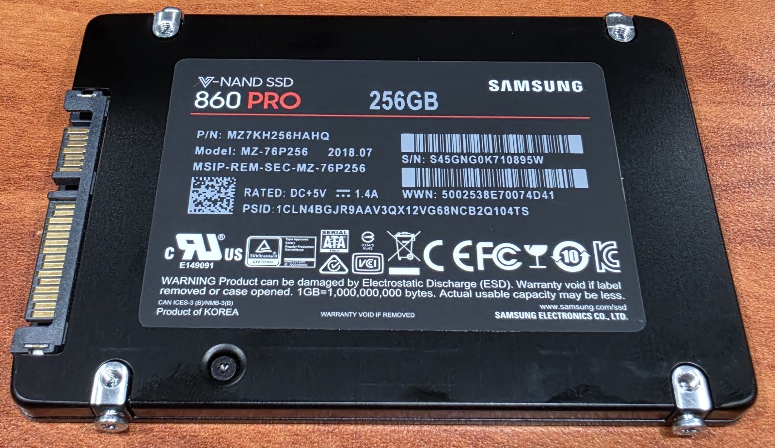 Samsung 860 PRO 256GB 2.5" SATA III SSD MZ-76P256 V-NAND TESTED