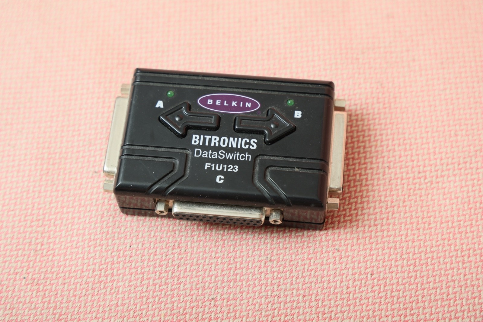Belkin Bitronics Data Switch F1U123 Belkin Components Bitronics DataSwitch