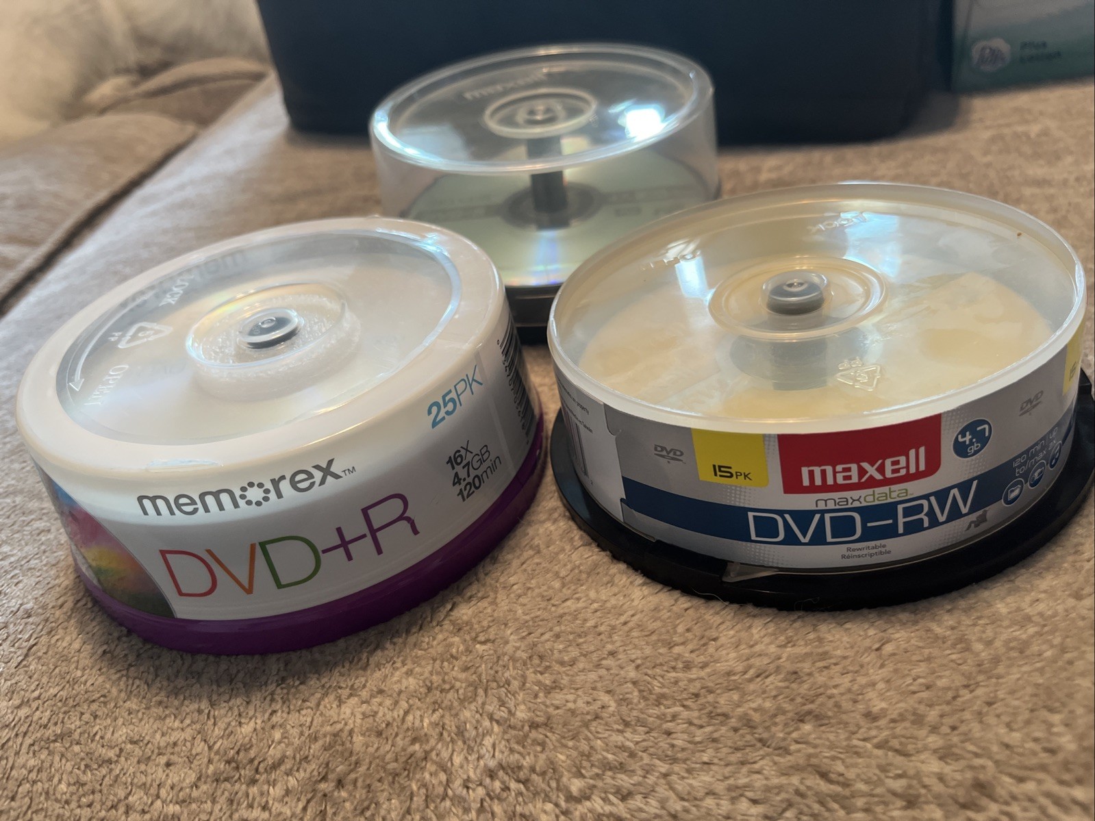 Lot Of 40+ Blank DVDs: Sealed Memorex 25pk, 18 Open Spindle Maxwell Discs