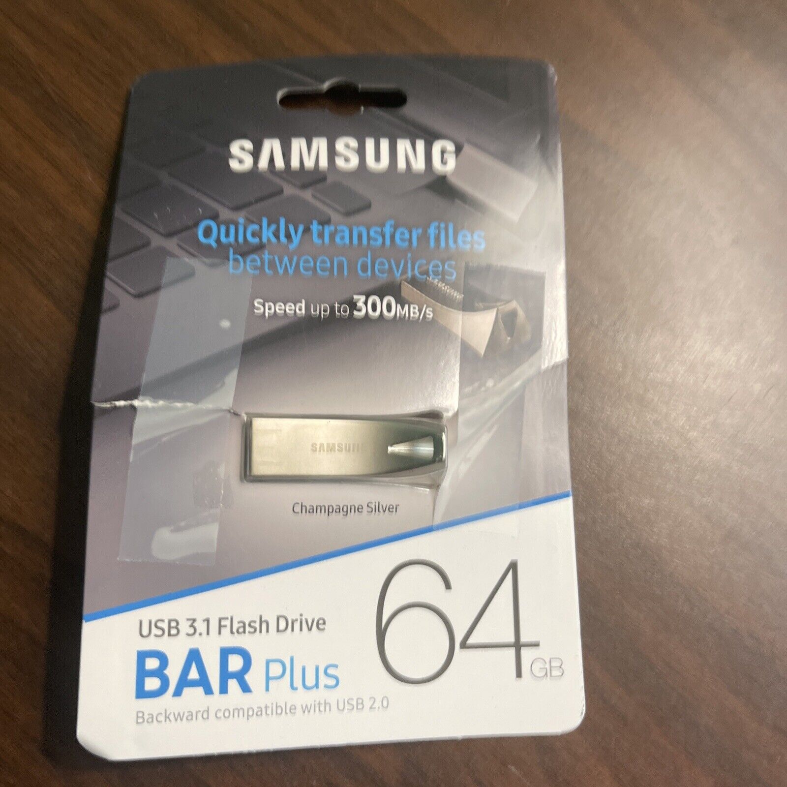 Samsung MUF-64BE3/AM 64GB Bar Plus USB 3.1 Flash Drive 300MB/S
