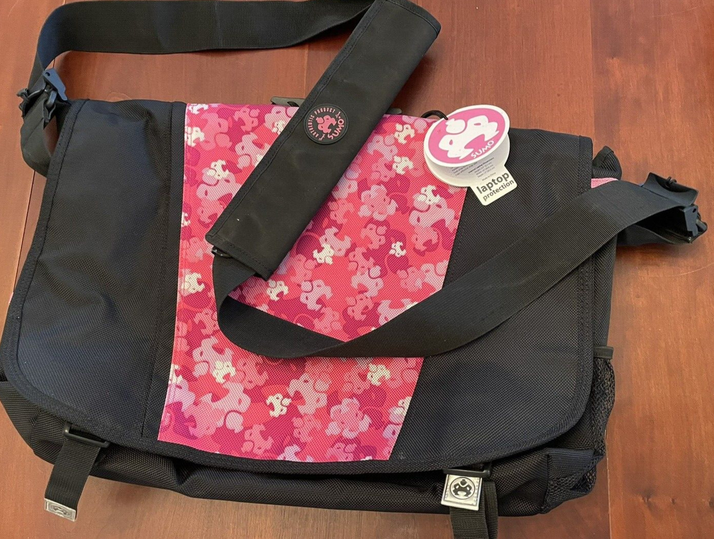 SUMO CAMO 16”-17” Laptop Messenger Bag (Black/Pink) Shoulder KIDS TEENS    