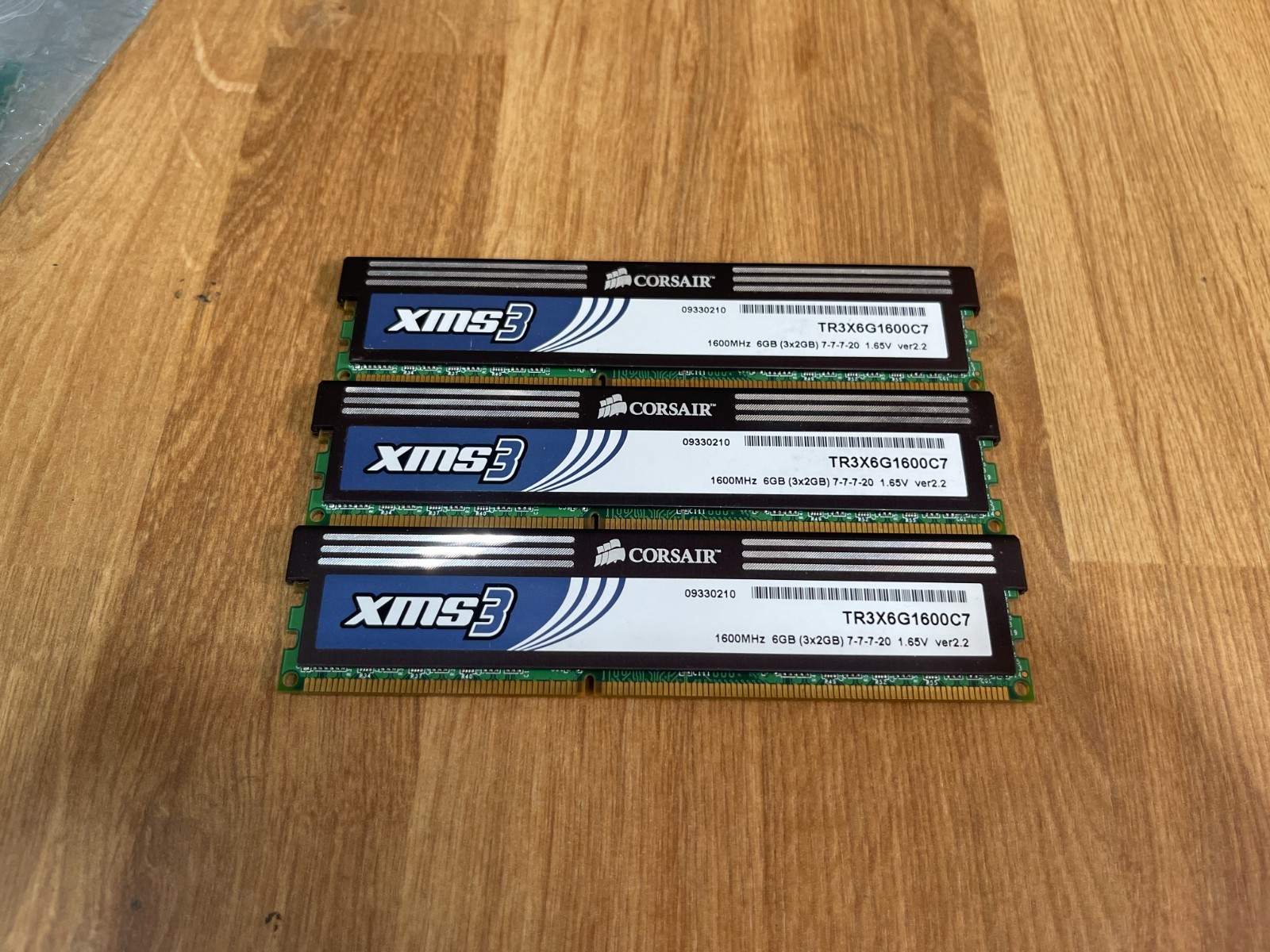 Corsair XMS3 6GB (3 x 2GB) 1600 MHz DDR3 RAM | Model TR3X6G1600C7