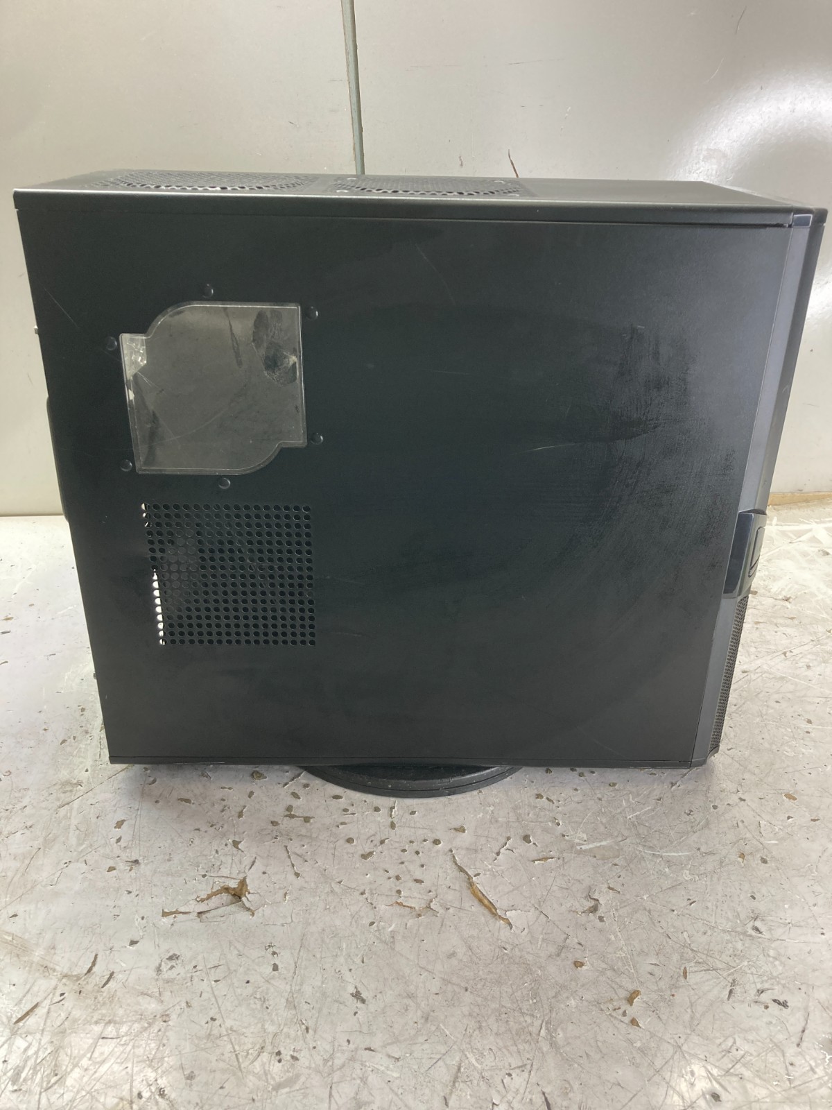 Black Thermaltake ATX Gaming Case