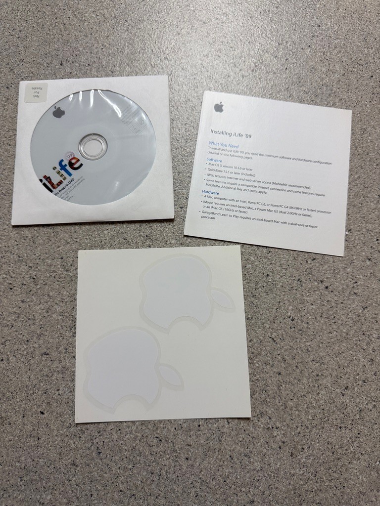 Apple iLife '09 - Version 9.0 - (No Box/In Sleeve) New