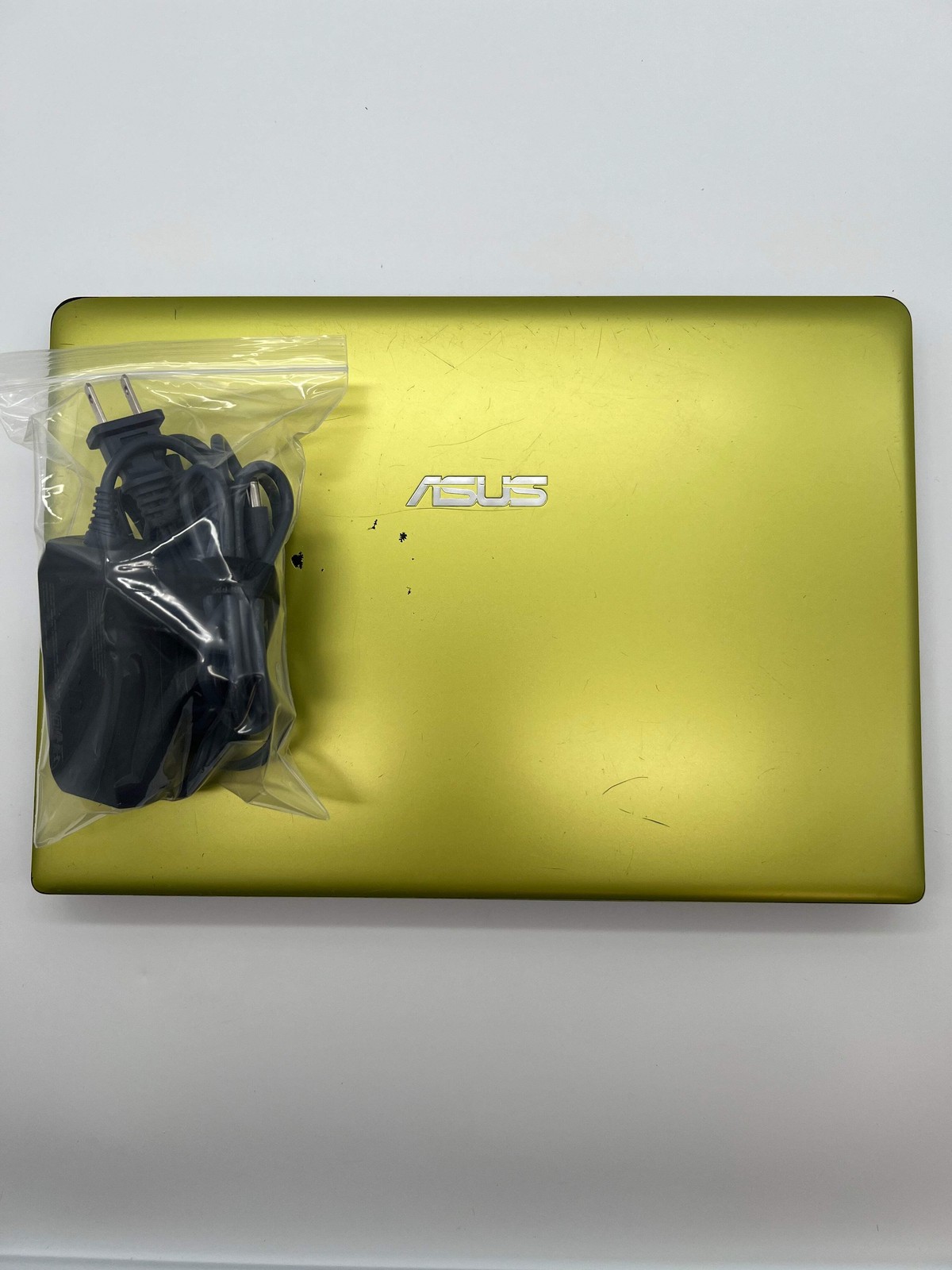 Asus X401A 14-inch Intel Pentium 8GB RAM 256GB HDD Laptop Green - FOR PARTS