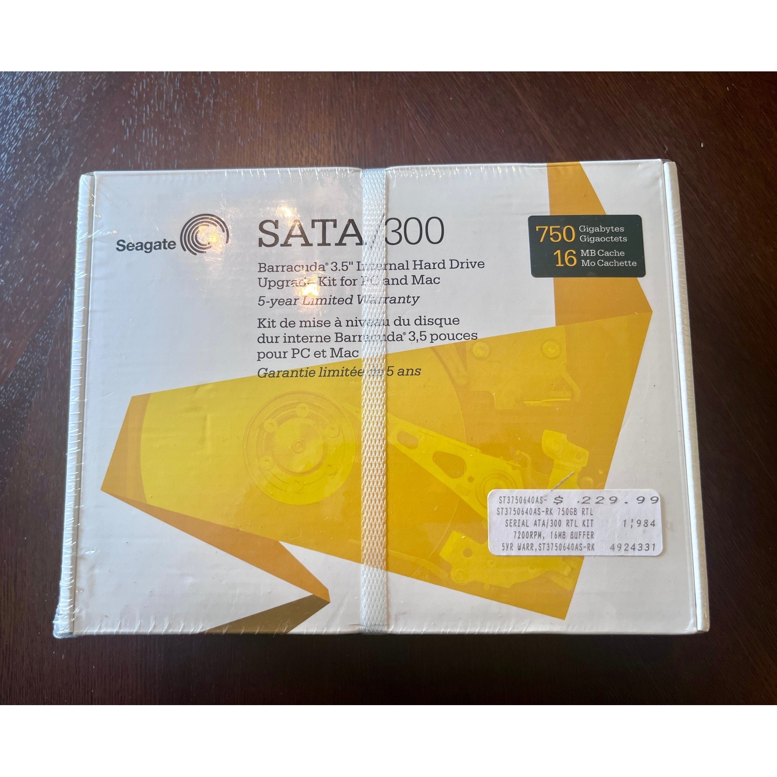 Seagate Barracuda 750GB SATA 3.5 Internal Hard Drive New Sealed ST3750640AS-RK