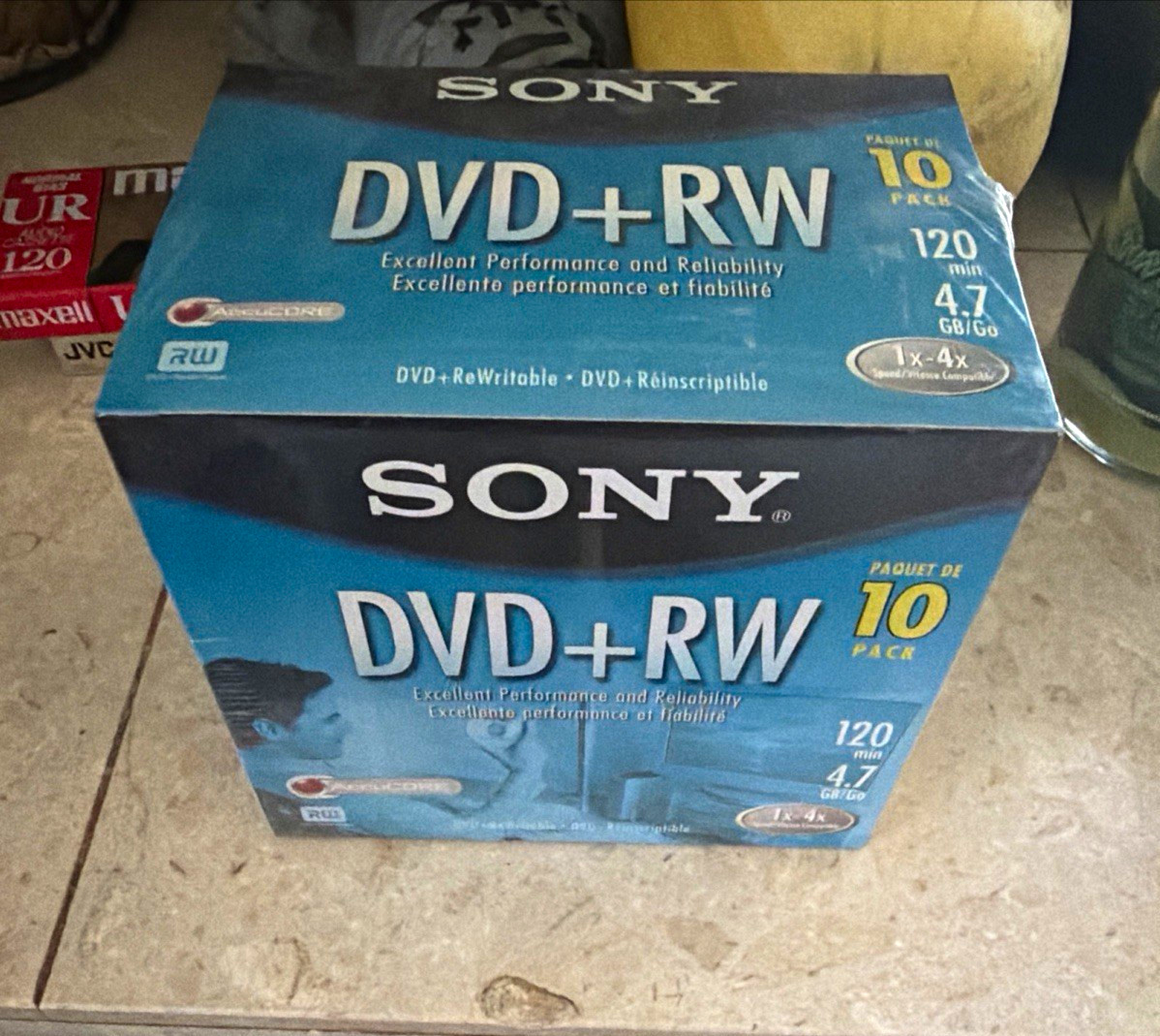 Sony DVD+RW Rewritable Discs 10-Pack 4.7GB 1x-4x Spindle/Cake Box