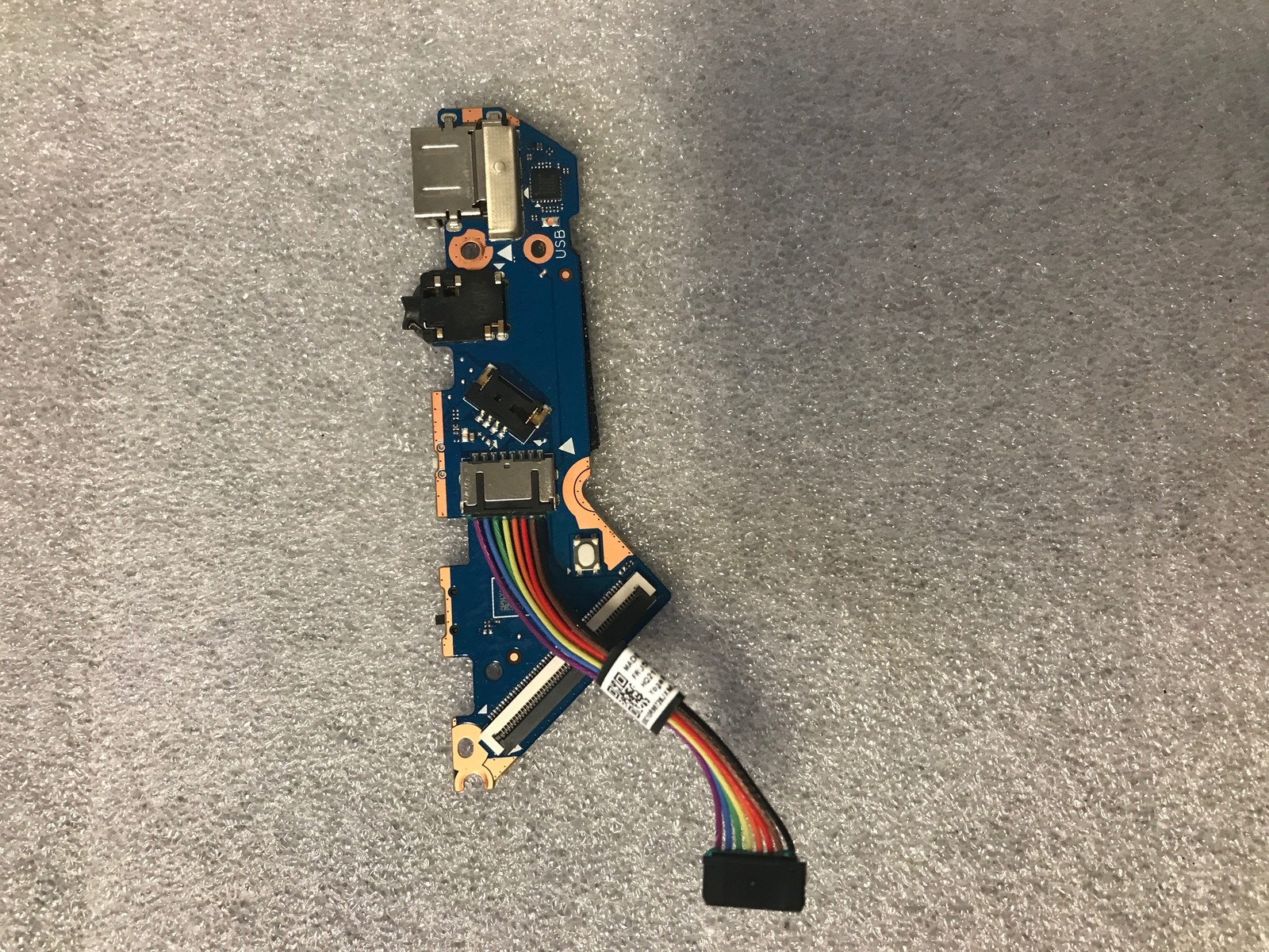 Lenovo Slim Pro 7 14ARP8 USB Port I/O IO Daughter Board 5C50S25553