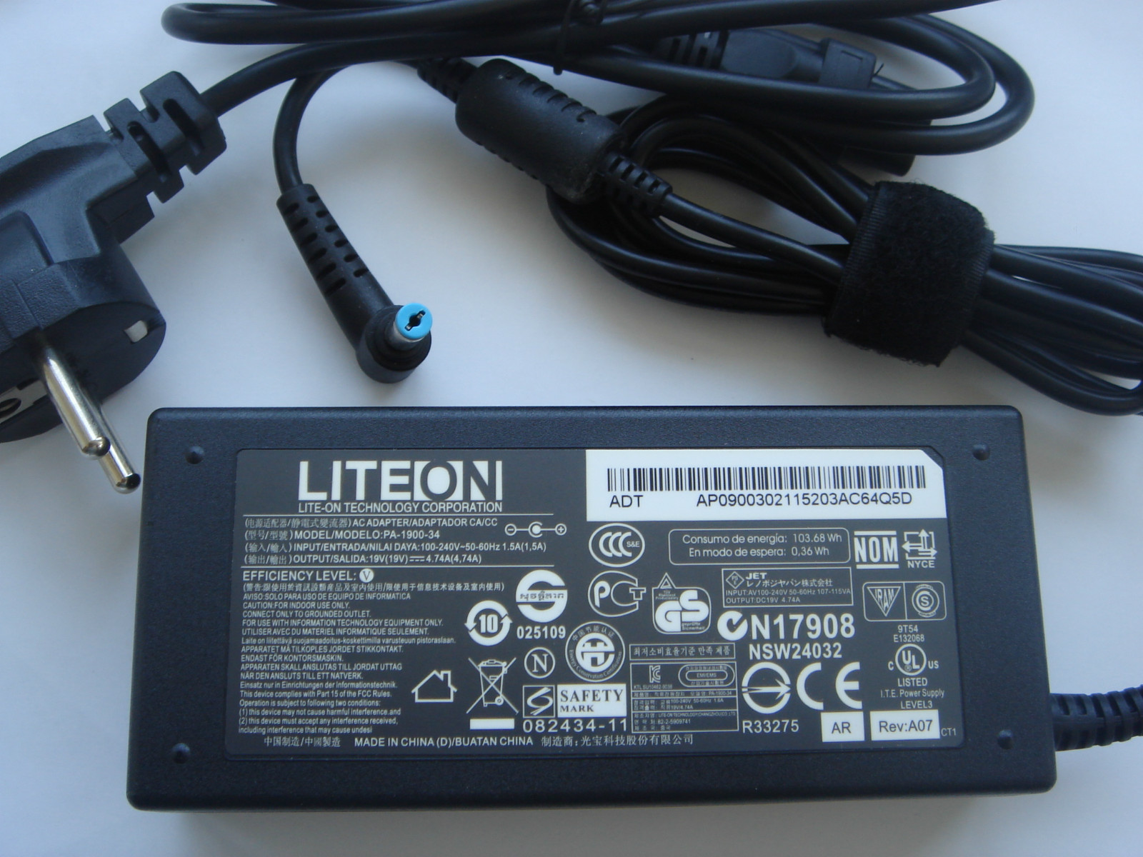 Acer LiteON PA-1900-24 PA-1900-34 HP-A0904A3 Genuine New Power Supply