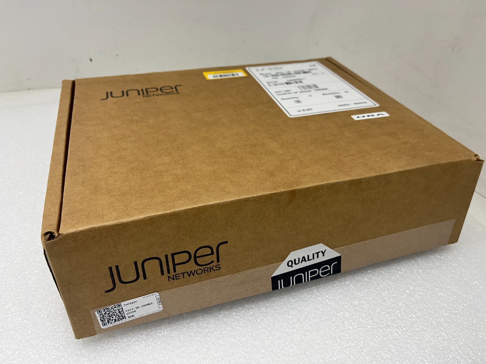 New Juniper MIC3-3D-2X40GE-QSFPP MIC W/ 2X40GE QSFP+ 750-036233