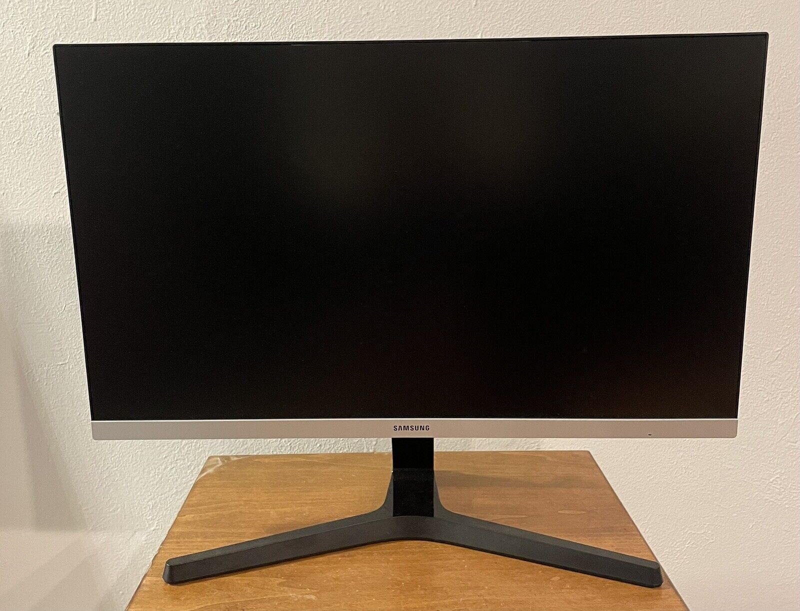 Samsung LS24R35AFHNXZA 24 inch Widescreen LED Computer Monitor 